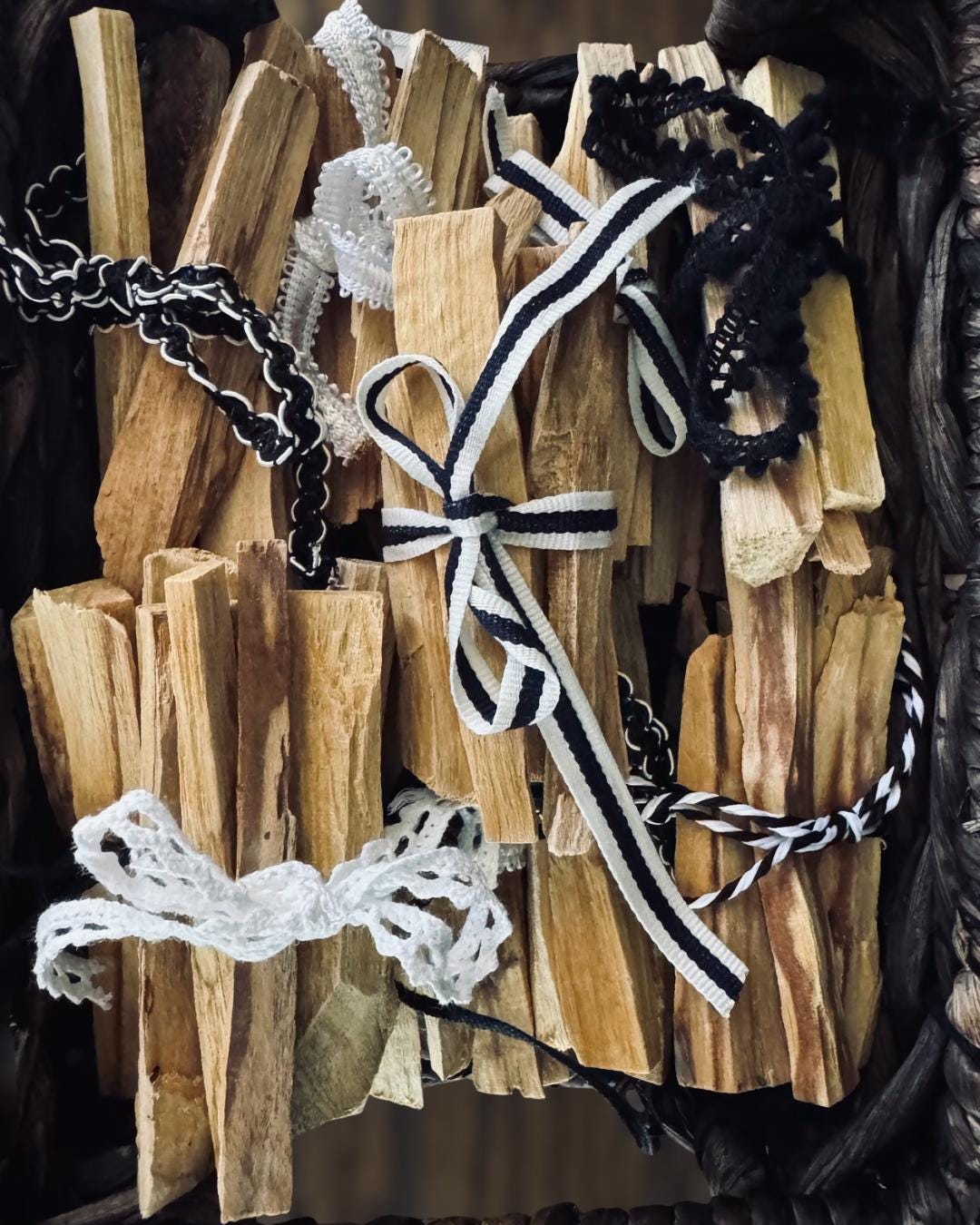 Palo Santo Wood Smudging Wand Bundle + Witch Décor + Pagan Altar Cleansing Tool